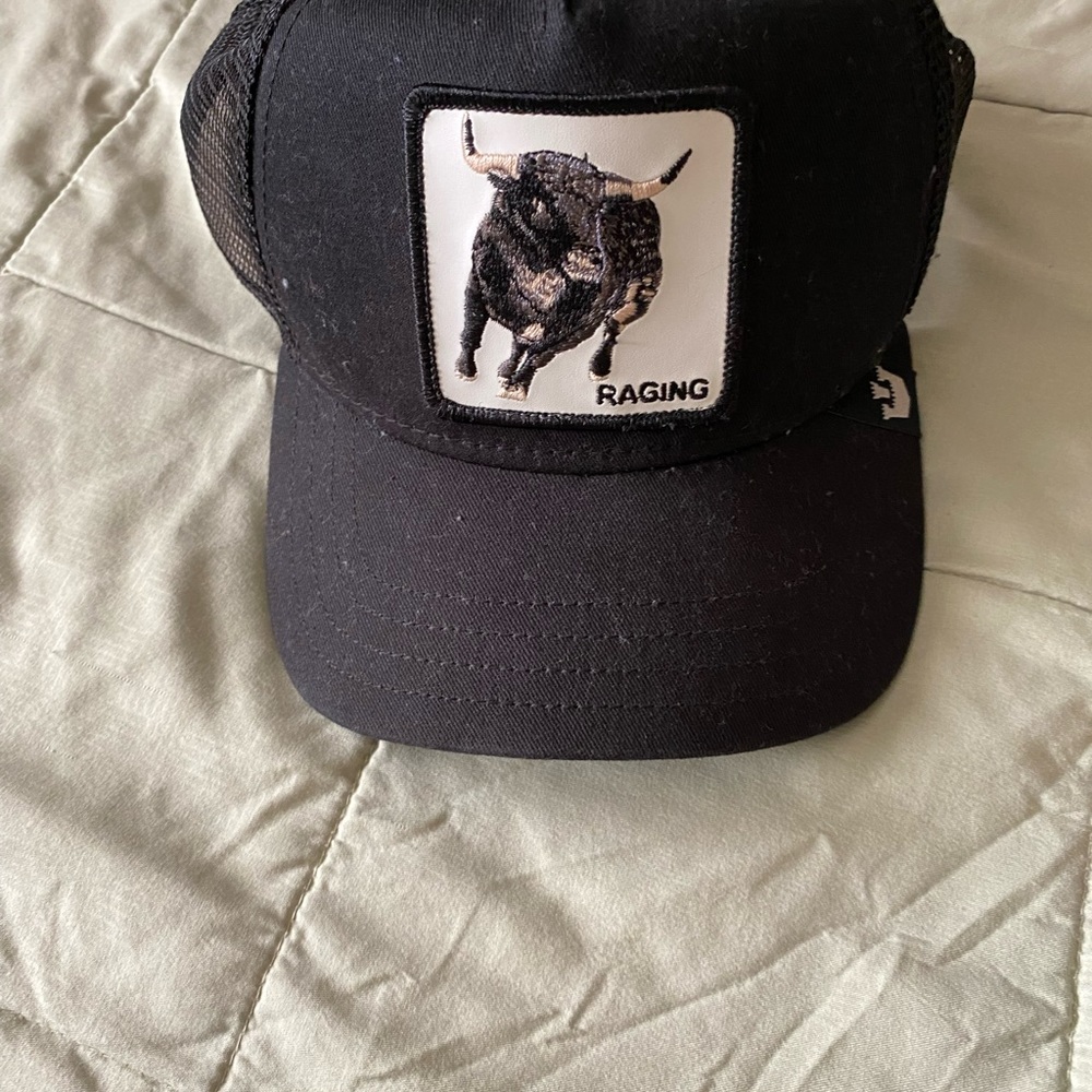 Buckle hat - Picture 2 of 2